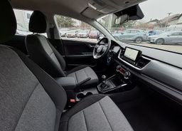 Zunanja slika - KIA Stonic - 1.2 DPI 57.9 kW  79 KM  LX Urban+ M T - 9 - Predogledna slika