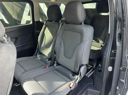 Zunanja slika - Mercedes-Benz V-Razred - V 220d dolgi-AVT.6+1-LED-EL.VRATA-VK-NAVI-ACC-LINE - 9 - Predogledna slika