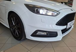 Zunanja slika - Ford Focus - ST 2.0 EcoBoost ST3 - 19 - Predogledna slika