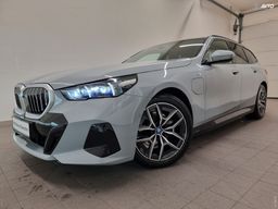 Zunanja slika - BMW Serija 5 - 530e xDrive Touring - 1 - Predogledna slika