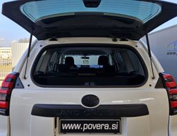 Zunanja slika - Toyota Land Cruiser - 2.8 D-4D AWD AUT. - 15 - Predogledna slika