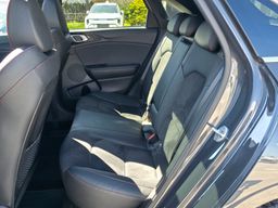 Zunanja slika - KIA Ceed - 1,6 T-GDI GT ISG DCT - 7 - Predogledna slika