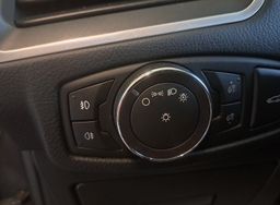 Zunanja slika - Ford S-MAX - 2.0 EcoBlue 7 SEDEŽEV Z ENOLETNIM JAMSTVOM - 15 - Predogledna slika