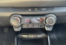 Zunanja slika - KIA Stonic - 1.2 DPI LX Urban ISG - 16 - Predogledna slika