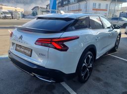 Zunanja slika - Citroën C5 X - 1.6 PHEV 225 SHINE PACK+POTRJENA SERVISNA+MALO KM - 7 - Predogledna slika