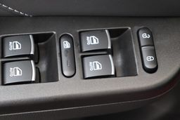 Notranja slika - Dongfeng Seres 3 - luxury 120kw - 54kWh - odprodaja novih vozil - 20 - Predogledna slika