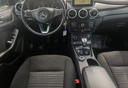 Zunanja slika - Mercedes-Benz B-Razred - 136ks °NAVIGACIJA° °TEMPOMAT° °PARK-SENZORJI° - 10 - Predogledna slika