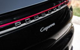 Zunanja slika - Porsche Cayenne - Coupe E-Hybrid-Pano-Softclose-22col-LED-BOSE-Zračno vzm - 9 - Predogledna slika