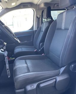 Zunanja slika - Peugeot Traveller - 1.LASTNIK-RADAR TEMPOMAT-ALU-MULTIFUNKCIJA-PDC - 8 - Predogledna slika