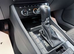 Zunanja slika - Škoda Superb - 2.0 TDI Active Combi DSG|LED|NAVI|MEMORY|17COL - 11 - Predogledna slika