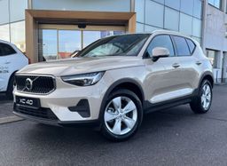 Zunanja slika - Volvo XC40 - B3  P  163hp Core 3 leta garancije + 3 servisi - 1 - Predogledna slika