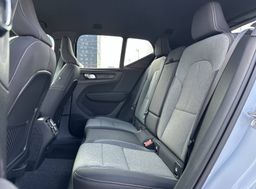 Zunanja slika - Volvo XC40 - B3P Plus Dark Avt. - 11 - Predogledna slika