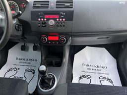 Zunanja slika - Suzuki Swift - 1.3 DELUXE DIG.KLIMA PERLA BELA SLOVENSKI ALU15 - 4 - Predogledna slika