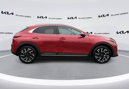 Zunanja slika - KIA XCeed - 1.5 T-GDi EX WAY ISG.7DCT... - 4 - Predogledna slika