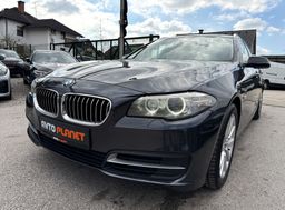 Zunanja slika - BMW Serija 5 - Touring: 525d AUT. LUXURY LiNE DIGITAL PANO HEADuP ALU 1 - 17 - Predogledna slika