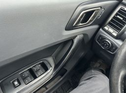 Zunanja slika - Ford Ranger - 3.2TDCI.4X4.KAMERA.NAVI.XENON.ZAP.DIFERENCIAL - 11 - Predogledna slika