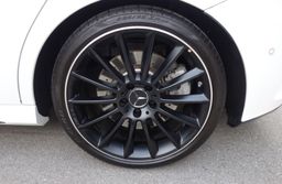 Zunanja slika - Mercedes-Benz A-Razred - Mercedes-AMG A 35 4MATIC+ - 5 - Predogledna slika