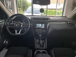 Notranja slika - Nissan Qashqai - 4WD 1,6 dCi Tekna - 5 - Predogledna slika