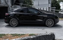 Zunanja slika - Porsche Cayenne - Coupe E-Hybrid-Pano-Softclose-22col-LED-BOSE-Zračno vzm - 5 - Predogledna slika