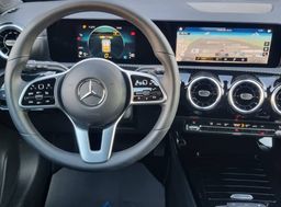 Zunanja slika - Mercedes-Benz A-Razred - A 200 d 8G-DCT-Virtual-Kamera-Led-Usnje - 10 - Predogledna slika