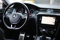 Notranja slika - VW Arteon - 2,0 TDI BMT Elegance DSG - 17 - Predogledna slika