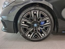 Zunanja slika - BMW i5 - M60 xDrive Limuzina - 3 - Predogledna slika