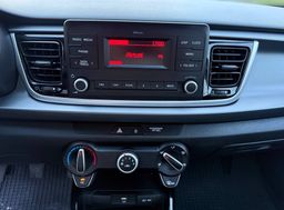 Zunanja slika - KIA Rio - 1.2 1 LASTNIK SLOVENSKO VOZILO MOŽNOST BREZ POLO.. - 15 - Predogledna slika