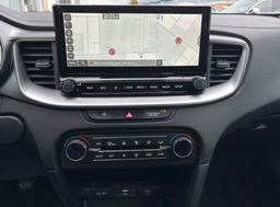 Zunanja slika - KIA Ceed - SW 1.5 T-GDi LX Champion+ ISG. M T 103 kW - 16 - Predogledna slika