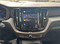 Zunanja slika - Volvo XC60 - B4P Momentum PRO AT FWD KAMERA-GRETJE.SED.-DAB+ - 12 - Predogledna slika