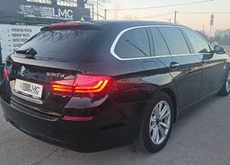 Zunanja slika - BMW Serija 5 - Touring: 530d xDrive 249ks AUTOMATIC °NAVI° tempomat - 4 - Predogledna slika