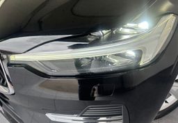 Zunanja slika - Volvo XC60 - B4D Momentum Pro 4X4.AVT. USNJE. TEMPOMAT. LANE AS - 3 - Predogledna slika