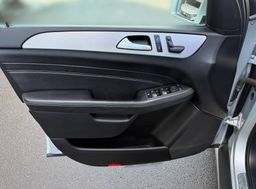 Zunanja slika - Mercedes-Benz ML-Razred - ML 250 BlueTEC 4MATIC LED NAVI TEMP PDC USNJE TOP. - 12 - Predogledna slika