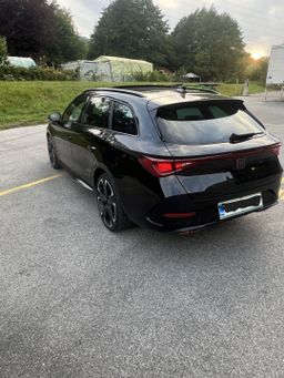 Zunanja slika - Cupra Leon - ST 1.4eHybrid - 3 - Predogledna slika