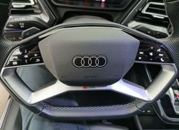 Zunanja slika - Audi Q4 - e-tron  E-TRON 40 82kWh.S line.LUKSENBURG.ACC.KAMER.LED - 20 - Predogledna slika