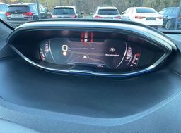 Zunanja slika - Peugeot 5008 - 1.2 PURETECH 130 ACTIVE PACK EAT8 LED-KAMERA-NAVI - 15 - Predogledna slika