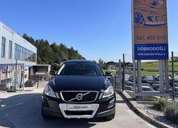 Zunanja slika - Volvo XC60 - DRIVe FWD MOMENTUM REDNO SERVISIRAN... - 2 - Predogledna slika