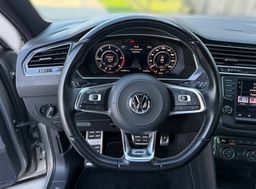 Zunanja slika - VW Tiguan - 2.0 TDI 3x R- LINE 4x4 ACC MEMORY NAPA USNJE TOP - 19 - Predogledna slika