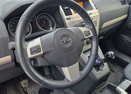 Zunanja slika - Opel Zafira - 1.8 16V OPC LINE + BREZ POLOGA + 129.000KM - 12 - Predogledna slika