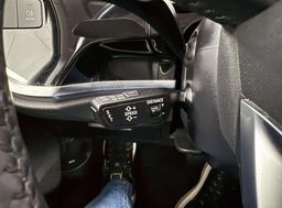 Notranja slika - Audi Q3 - 35 TDI S tronic.LED.ACC.KAMERA.USNJE.NAVI.DIZEL - 17 - Predogledna slika