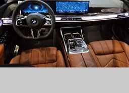 Zunanja slika - BMW Serija 7 - : 740d xDrive BMW INDIVIDUAL - 11 - Predogledna slika