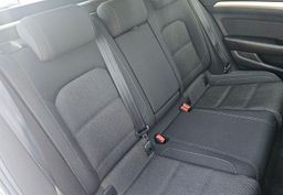 Zunanja slika - VW Passat - Variant 2.0 TDI 150ks DSG °FULL-LED° °NAVIGACIJA° °17-COL° - 12 - Predogledna slika
