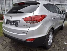 Zunanja slika - Hyundai ix35 - 2.0 CRDI Premium 4WD... - 4 - Predogledna slika