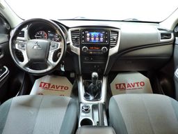 Zunanja slika - Mitsubishi L 200 - L200 Club Cab 4WD 2,2 DI-D Invite - 13 - Predogledna slika