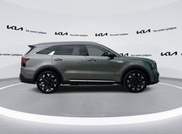 Zunanja slika - KIA Sorento - 2.2 TCi EX Limited AWD 8DCT 7 sedežni... - 4 - Predogledna slika