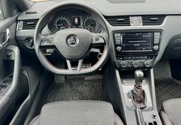 Zunanja slika - Škoda Octavia - 2.0TDI RS DSG 135 kW - 8 - Predogledna slika