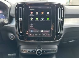 Zunanja slika - Volvo XC40 - B3P Core Avt. - 18 - Predogledna slika