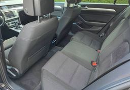 Zunanja slika - VW Passat - 2.0 TDI-AVT-VIRTUAL-LED-XENON-ACC-KAMERA-NAVI-PDC- - 11 - Predogledna slika