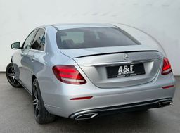 Zunanja slika - Mercedes-Benz E-Razred - 220CDI-61.000km-VIRTUAL-MULTIEBAM-LIZING ZA TUJC.. - 7 - Predogledna slika