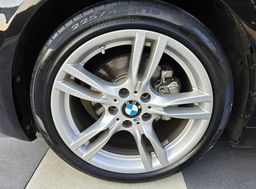 Zunanja slika - BMW Serija 3 - Touring: 320D M Sport AVT|HEADUP|FULL LED|VIRTUAL|18COL - 18 - Predogledna slika