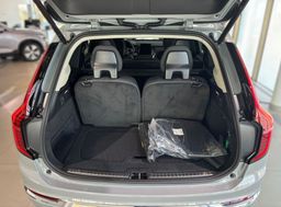 Zunanja slika - Volvo XC90 - B5P Core 7s AWD 3 leta garancije + 3 servisi - 5 - Predogledna slika